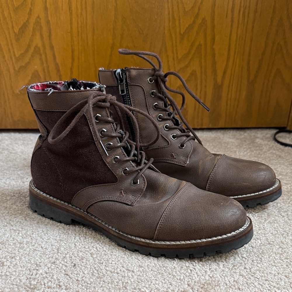 Flag & Anthem Men’s Brown Edgemont Boots With Side Zipper. Size 9.5